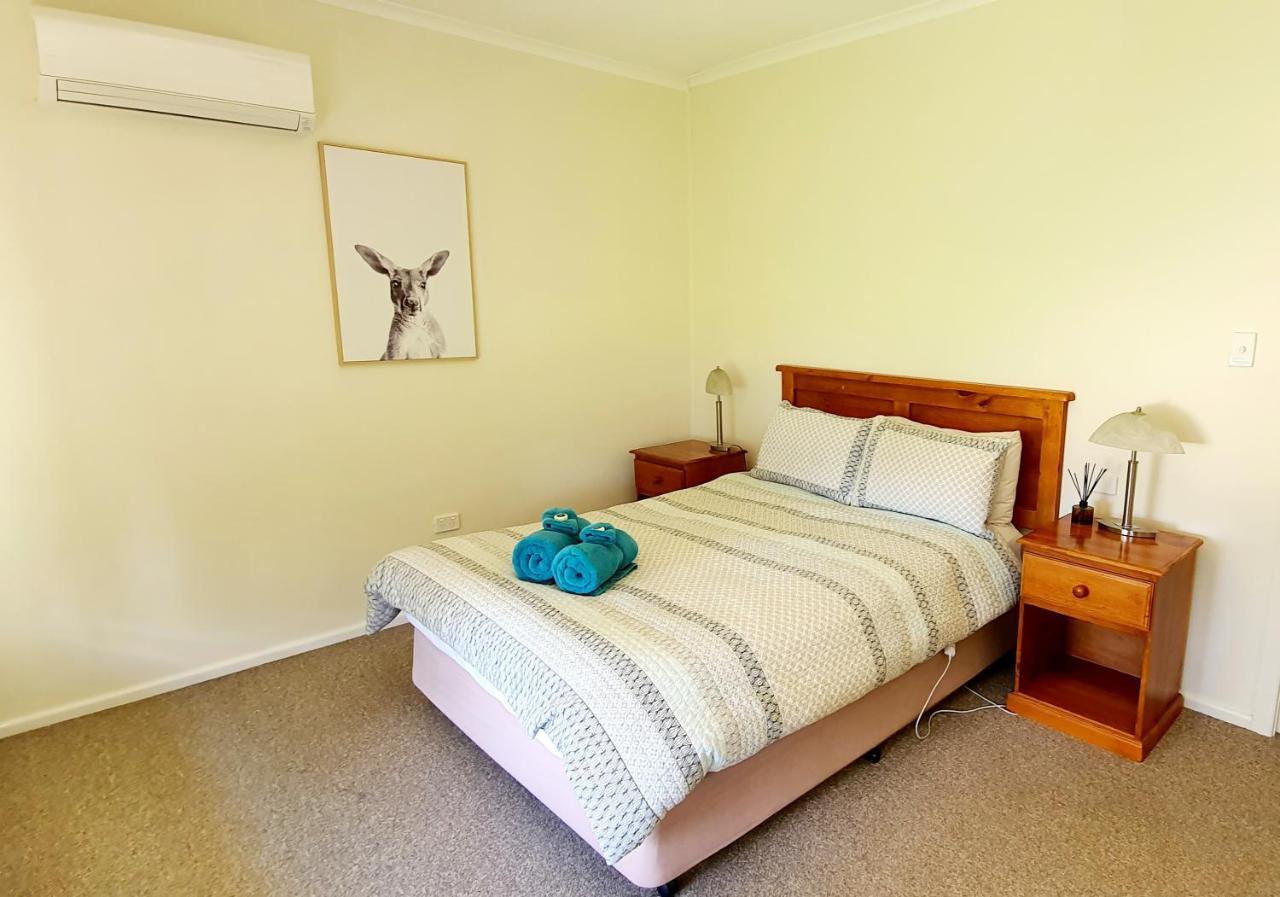 The Convent Boutique Accommodation Hay Buitenkant foto