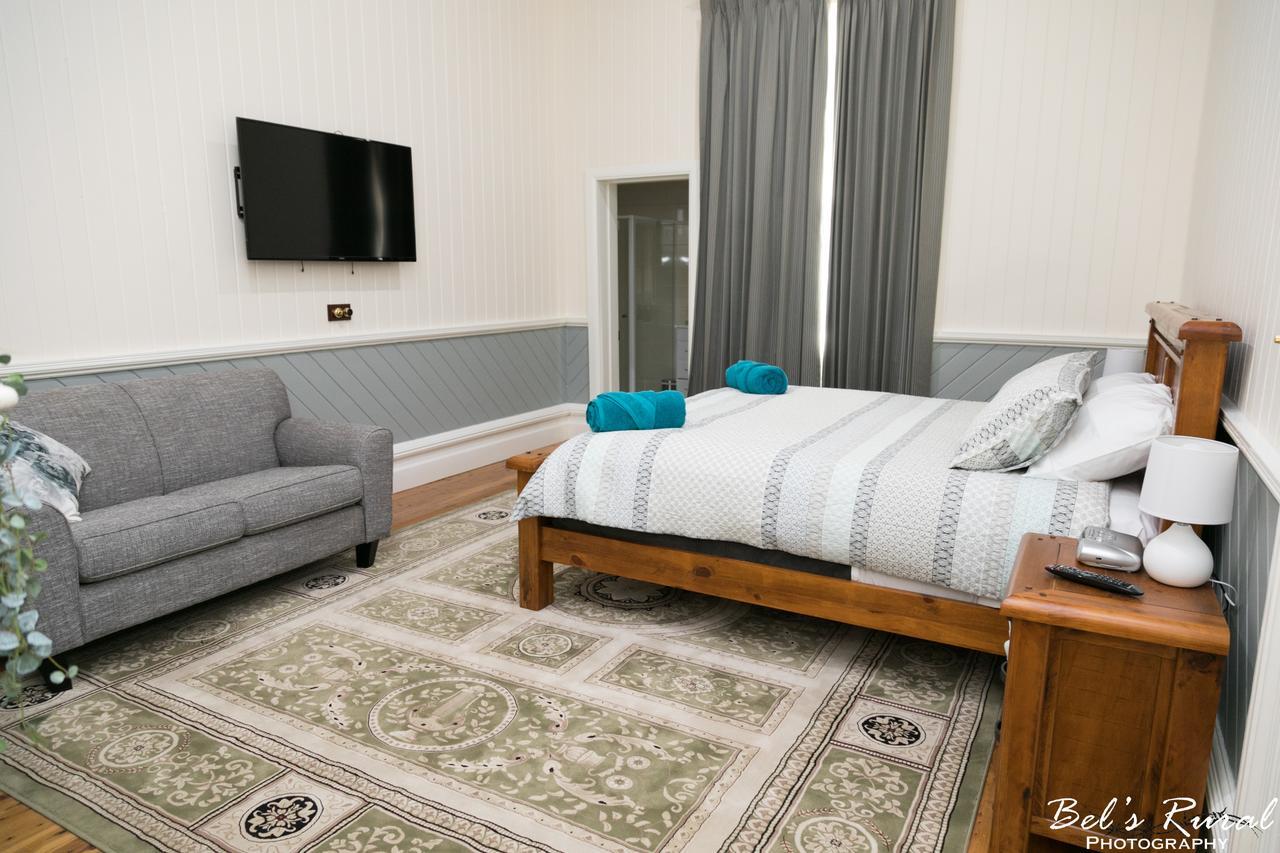 The Convent Boutique Accommodation Hay Buitenkant foto