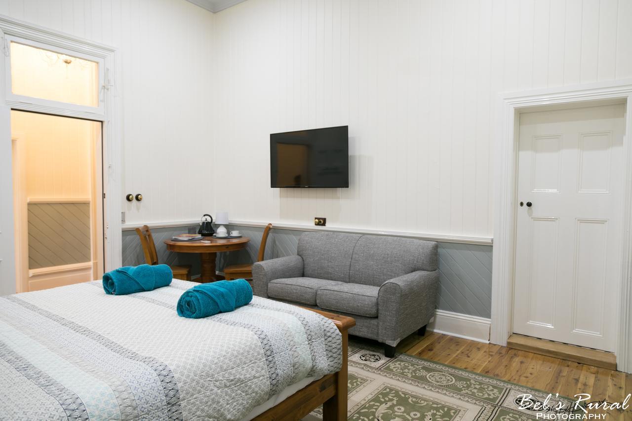 The Convent Boutique Accommodation Hay Buitenkant foto